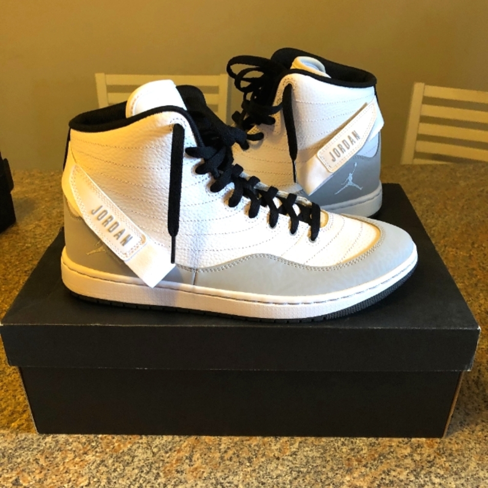 Jordan's KO 23's size 11.5